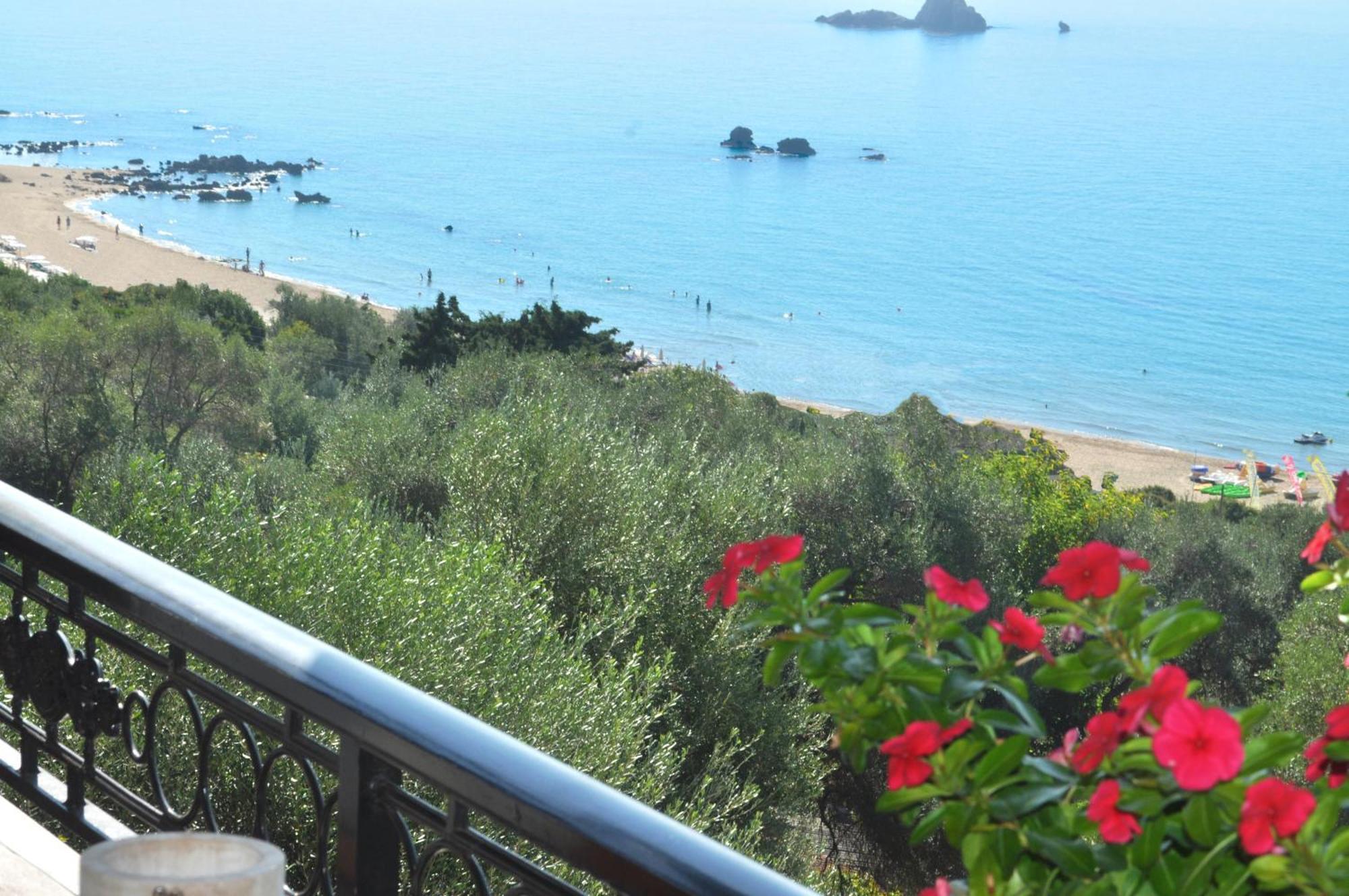 Luxury Loft Apartment With Pool - Pelekas Beach, Corfu المظهر الخارجي الصورة