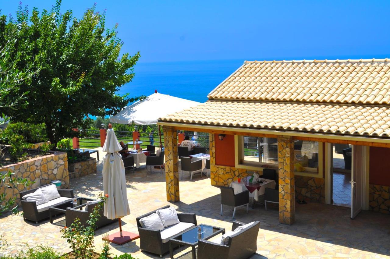Luxury Loft Apartment With Pool - Pelekas Beach, Corfu المظهر الخارجي الصورة