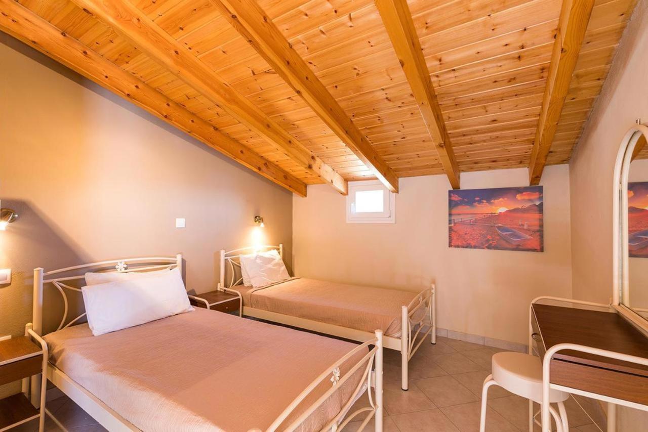 Luxury Loft Apartment With Pool - Pelekas Beach, Corfu المظهر الخارجي الصورة